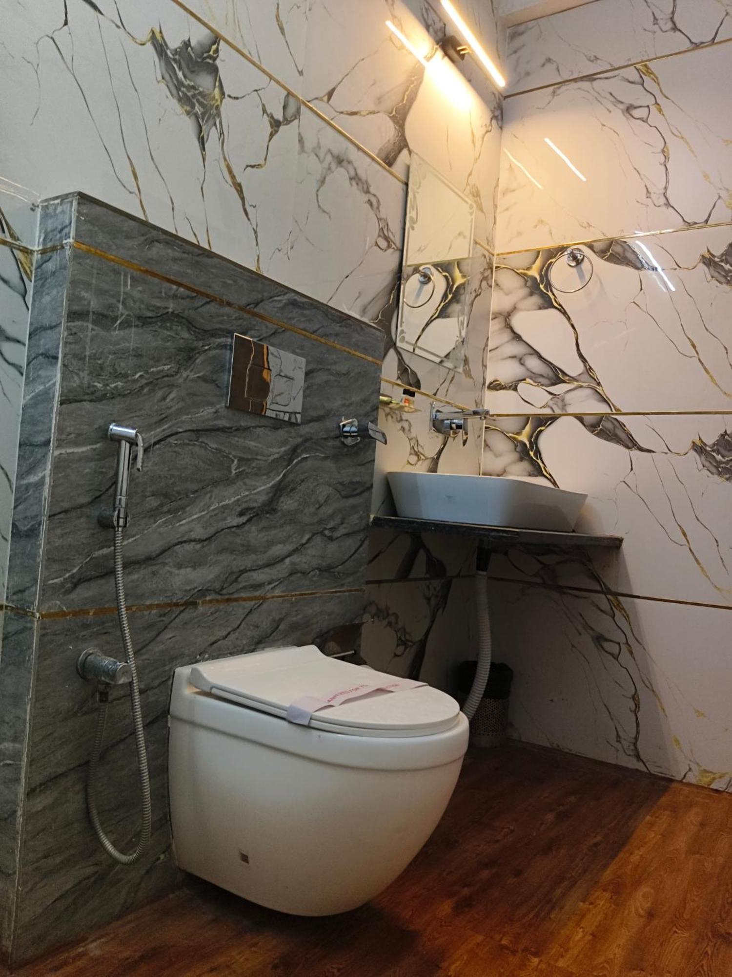 Hotel Tara Palace By Goyal Hoteliers Агра Экстерьер фото